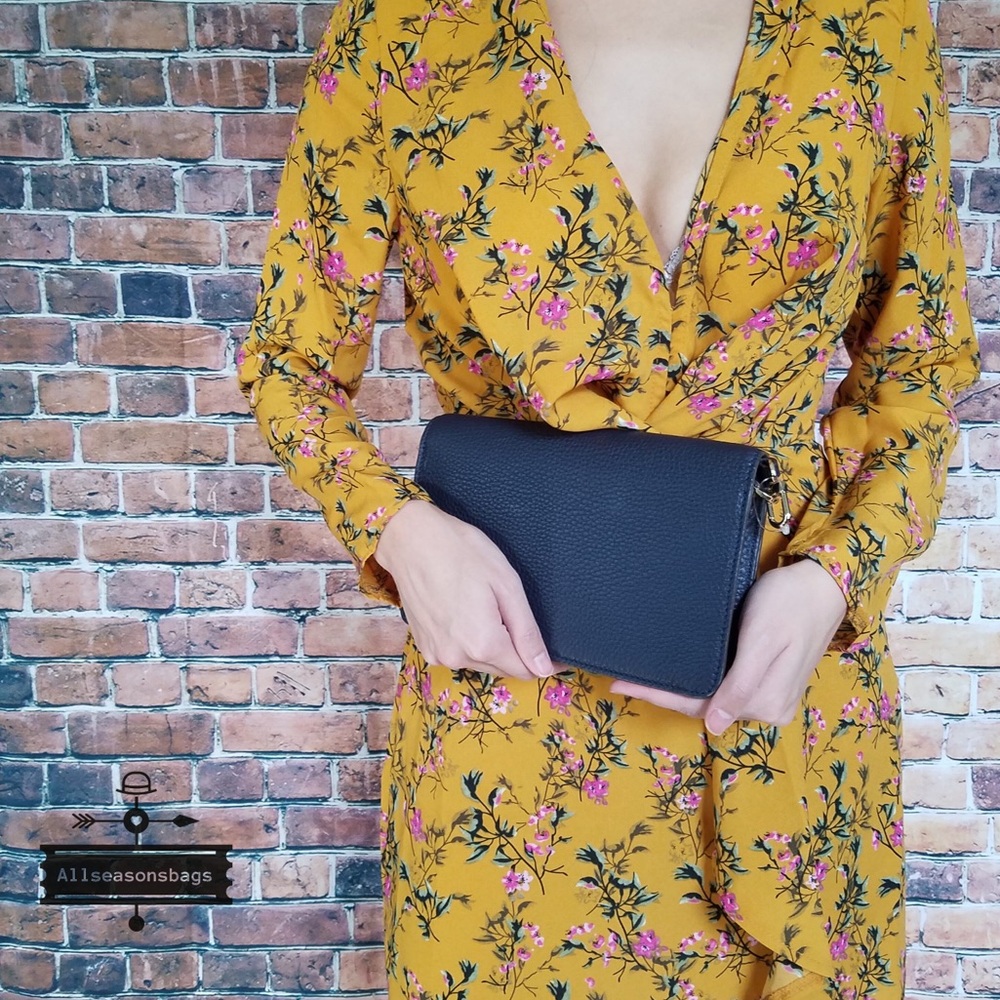 Tory Burch T Bombe Small Navy Crossbody Bag Blue - Picture 3 of 8